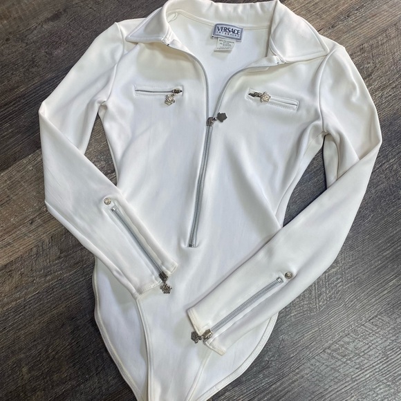 Versace intense cream color body suit. Authentic. Used good condition. US 14/XL - Picture 1 of 2